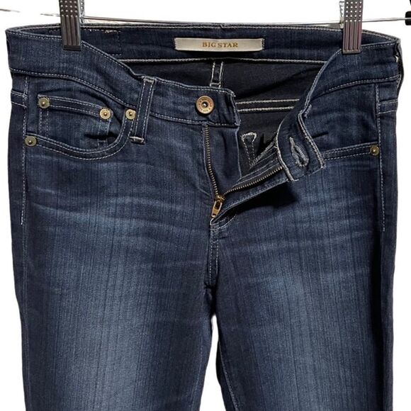 Big Star- Women’s Dark Wash Skinny Jeans, Size 26 - Picture 3 of 13